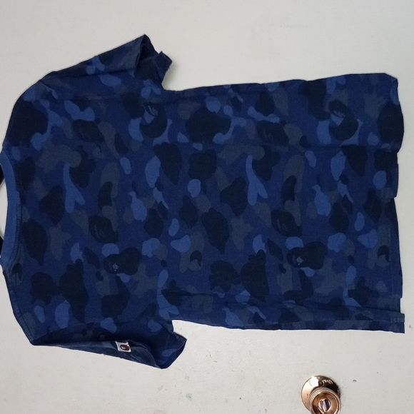 "A BATHING APE" BAPE® CAMO - Picture 3 of 4